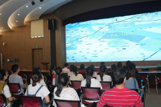 说明: //wztv.66wz.com/pic/003/005/073/00300507388_de15b467.png